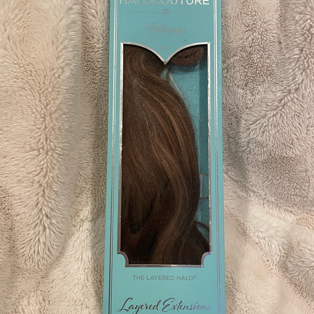 HALOCOUTURE layered balayage 22 inches